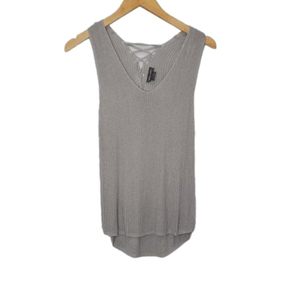 SANS Souci  Back Criss Cross Tie up in back High Low cut Tank top - Picture 1 of 12